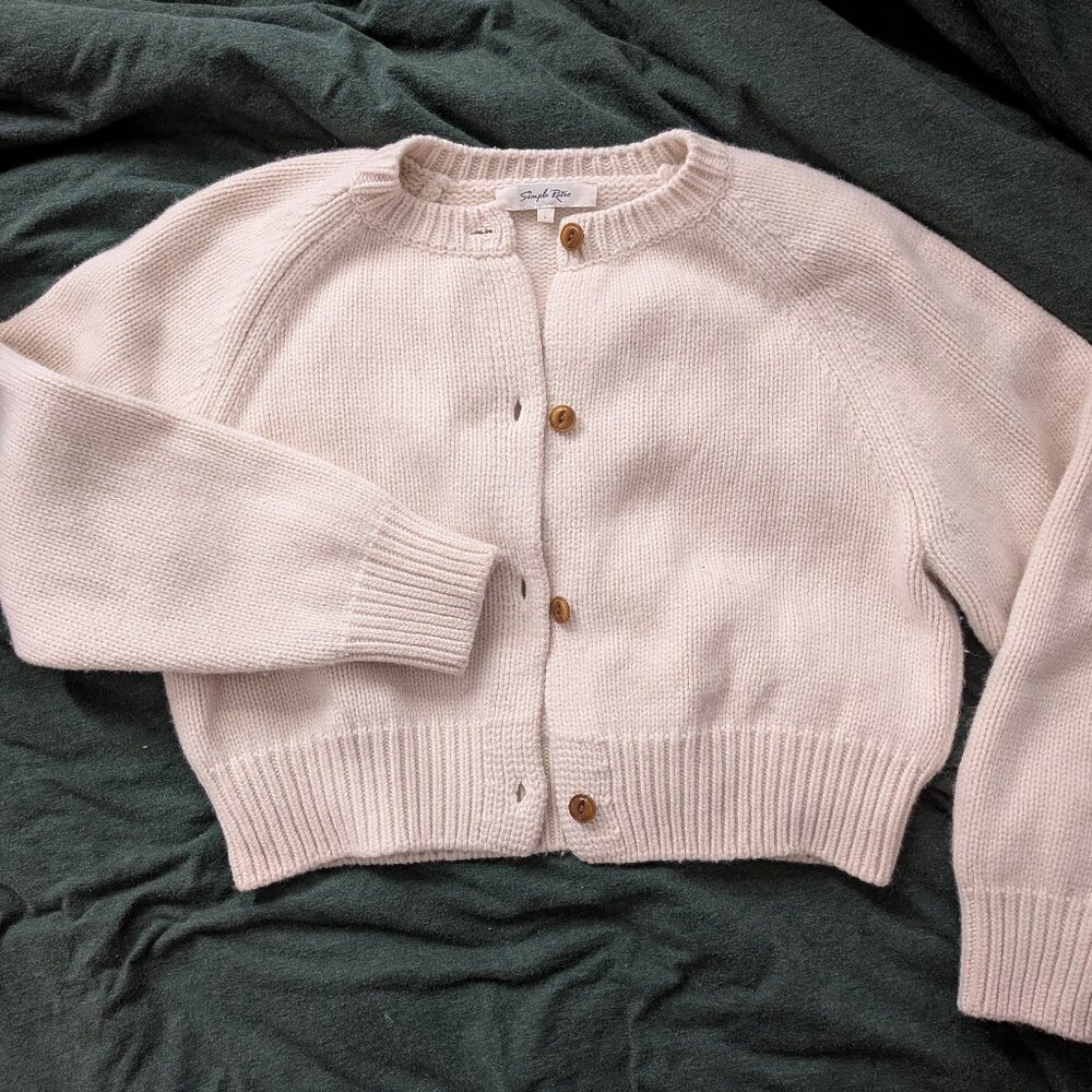 Simple Retro cropped wool cardigan